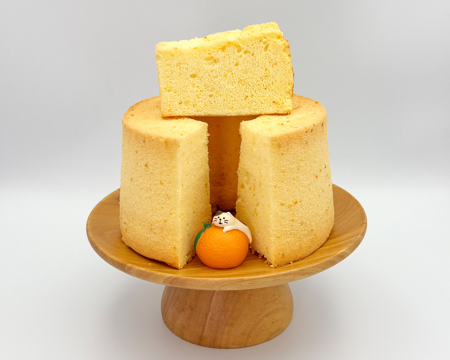 Naked orange zest chiffon cake