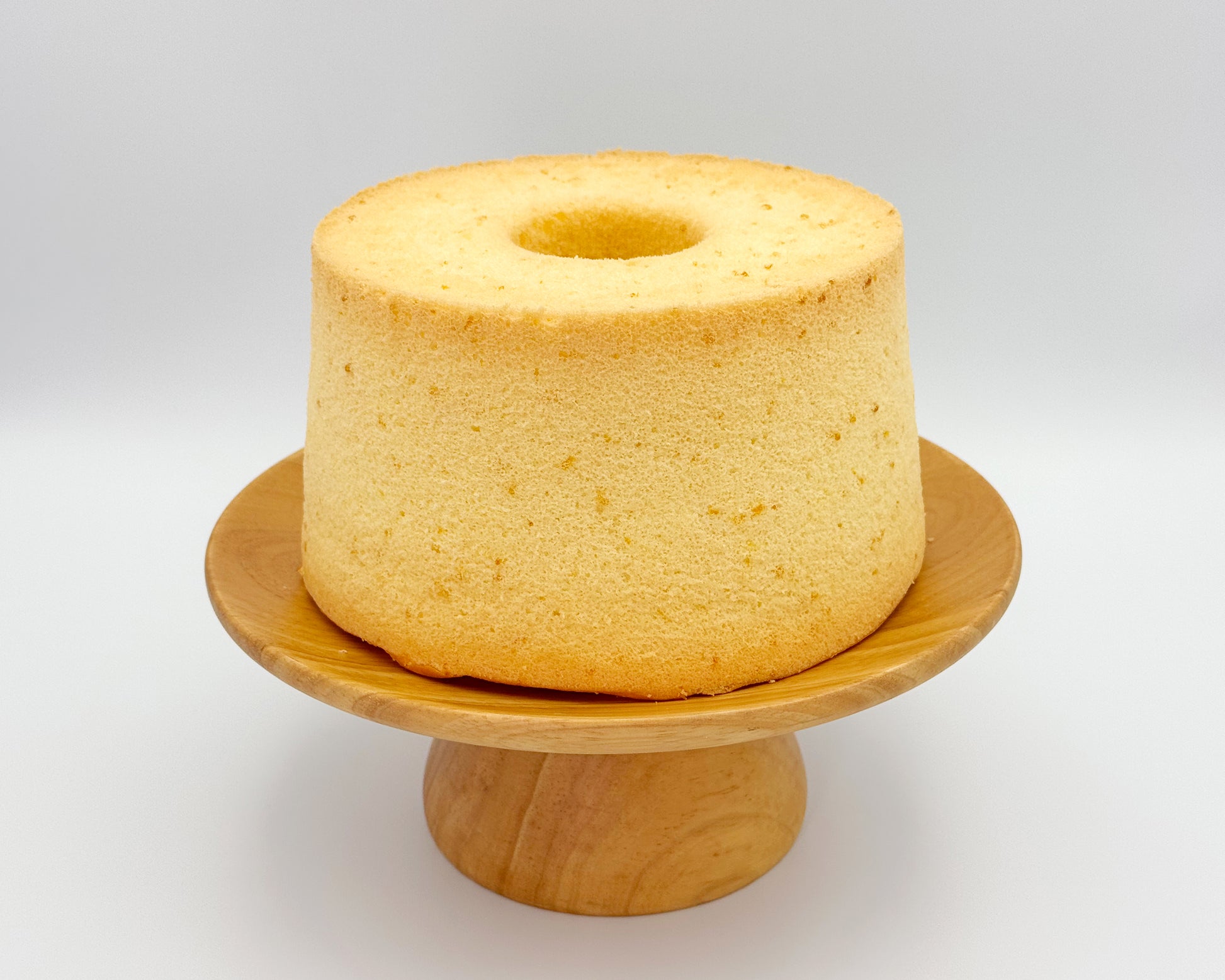 Naked orange zest chiffon cake