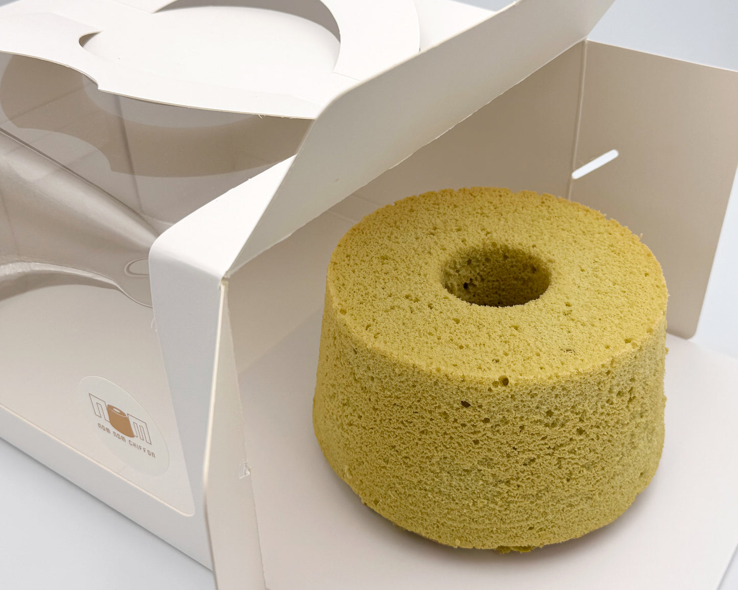 Naked pandan chiffon cake, packaged